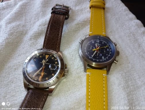 Customer photo review of Samsung Galaxy Watch Leather Strap - Premium Classic Design