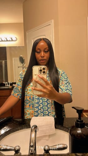 Customer photo review of (Super Deal)30inch Wear Go Glueless Wig Bone Straight Hair Body Wave Wig