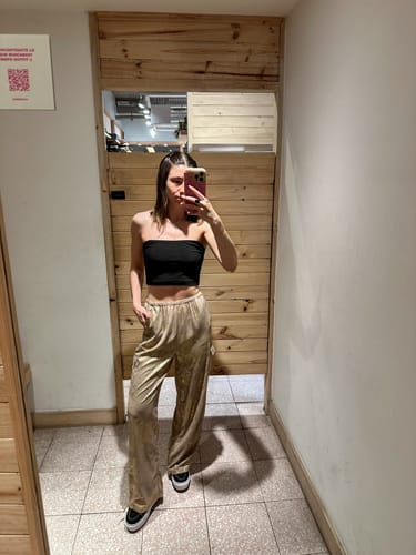 Customer photo review of Pants Relaxed Foil Gold