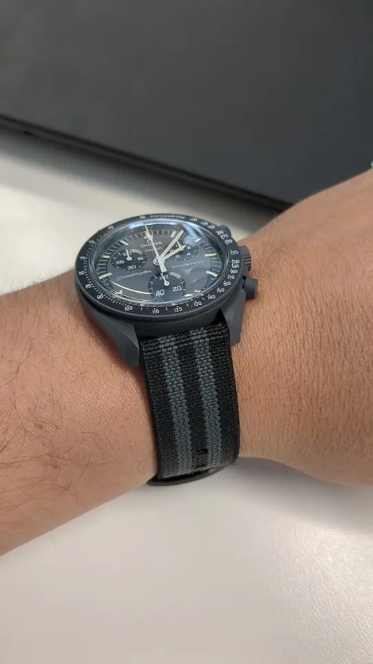 Customer photo review of Huawei Watch Nylon Strap - Tough, Durable, Heavy-Duty Band