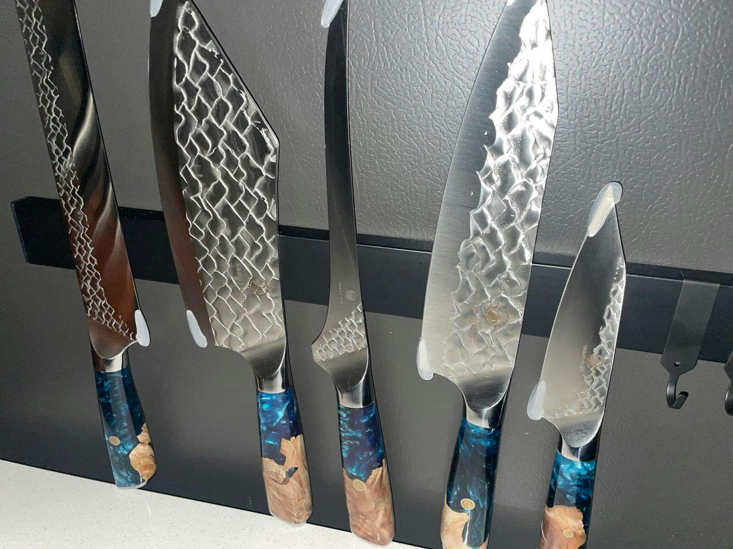 Customer photo review of Aotsuki (青月) Sets - Japanese Damascus Steel Chef’s Knives