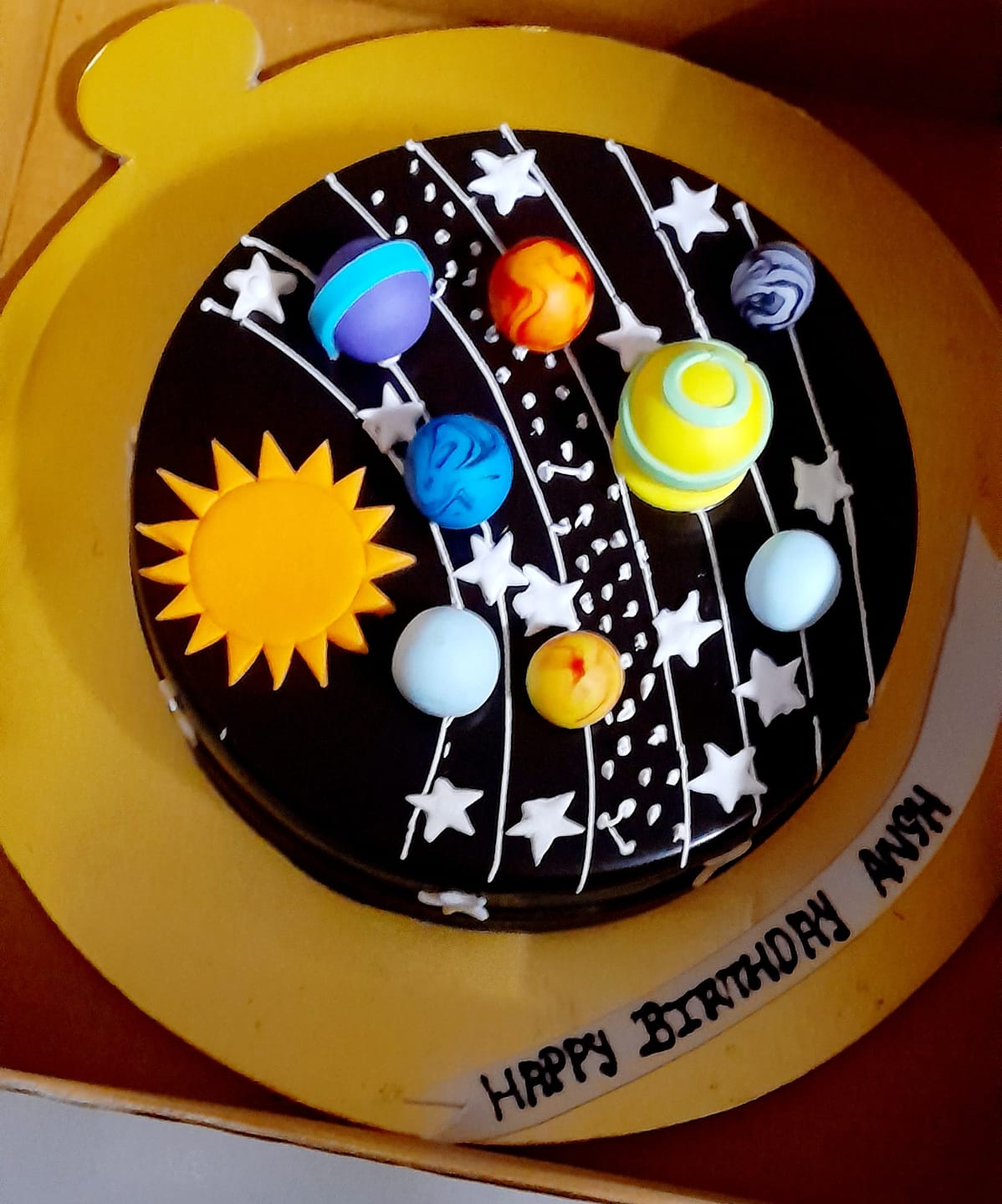Customer photo review of Solar System Theme Cake