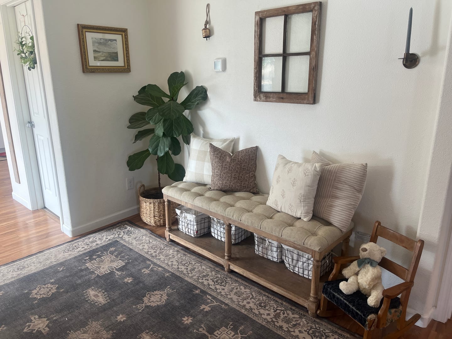 Customer photo review of Faye - 18" | 22"