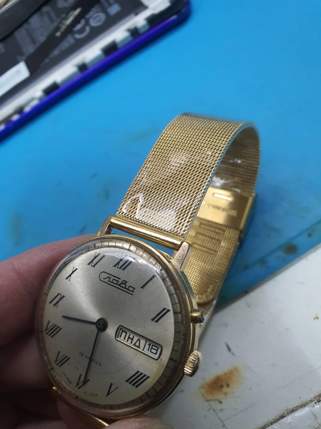 Customer photo review of Huawei Milanese Stainless Steel Band - Comfortable and Sleek