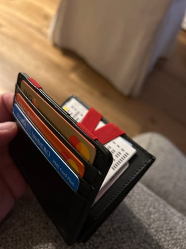 Customer photo review of Flap Boy - Magic Wallet with Coin Pocket