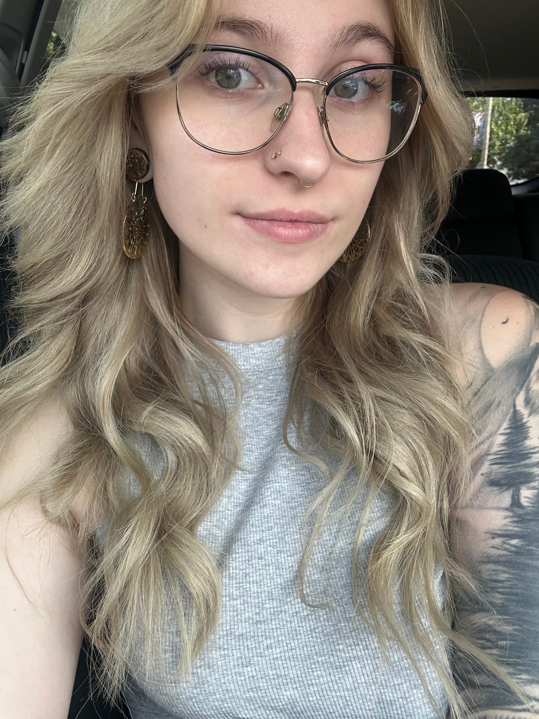 Customer photo review of Blonde #60 Straight DIY Hair Extensions Home Kit