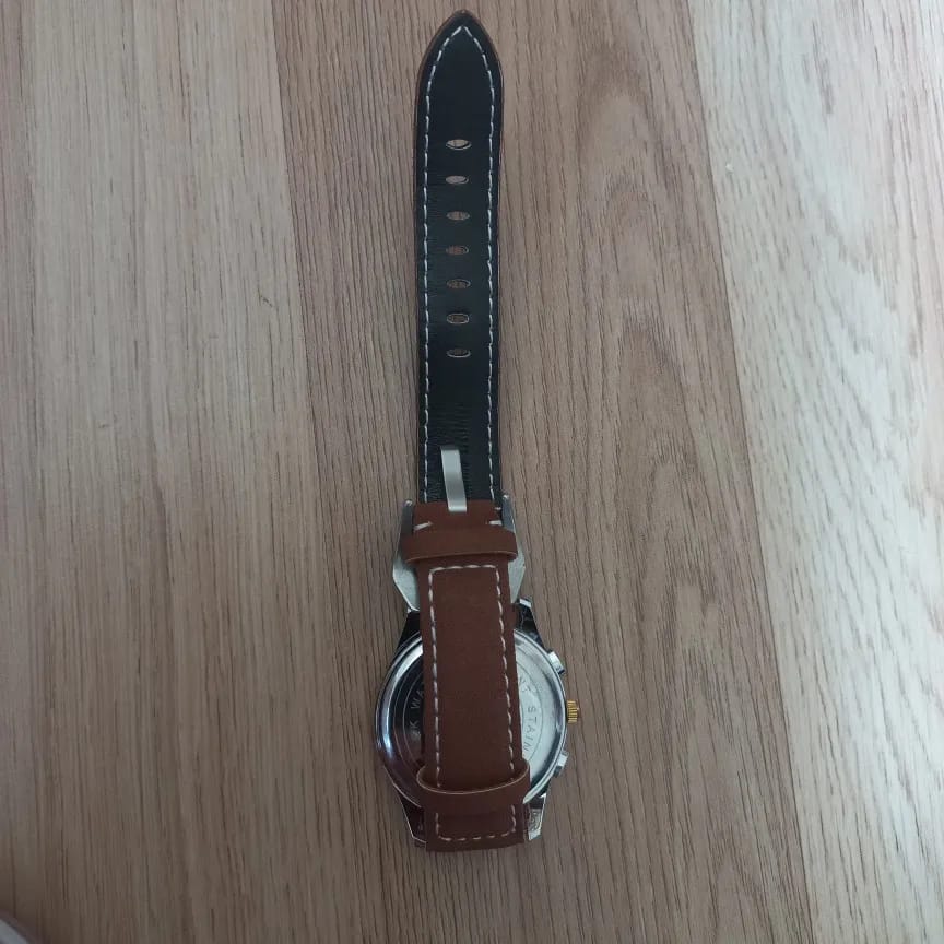 Customer photo review of Huawei Leather Band - Slim, Lightweight, Minimalist Design