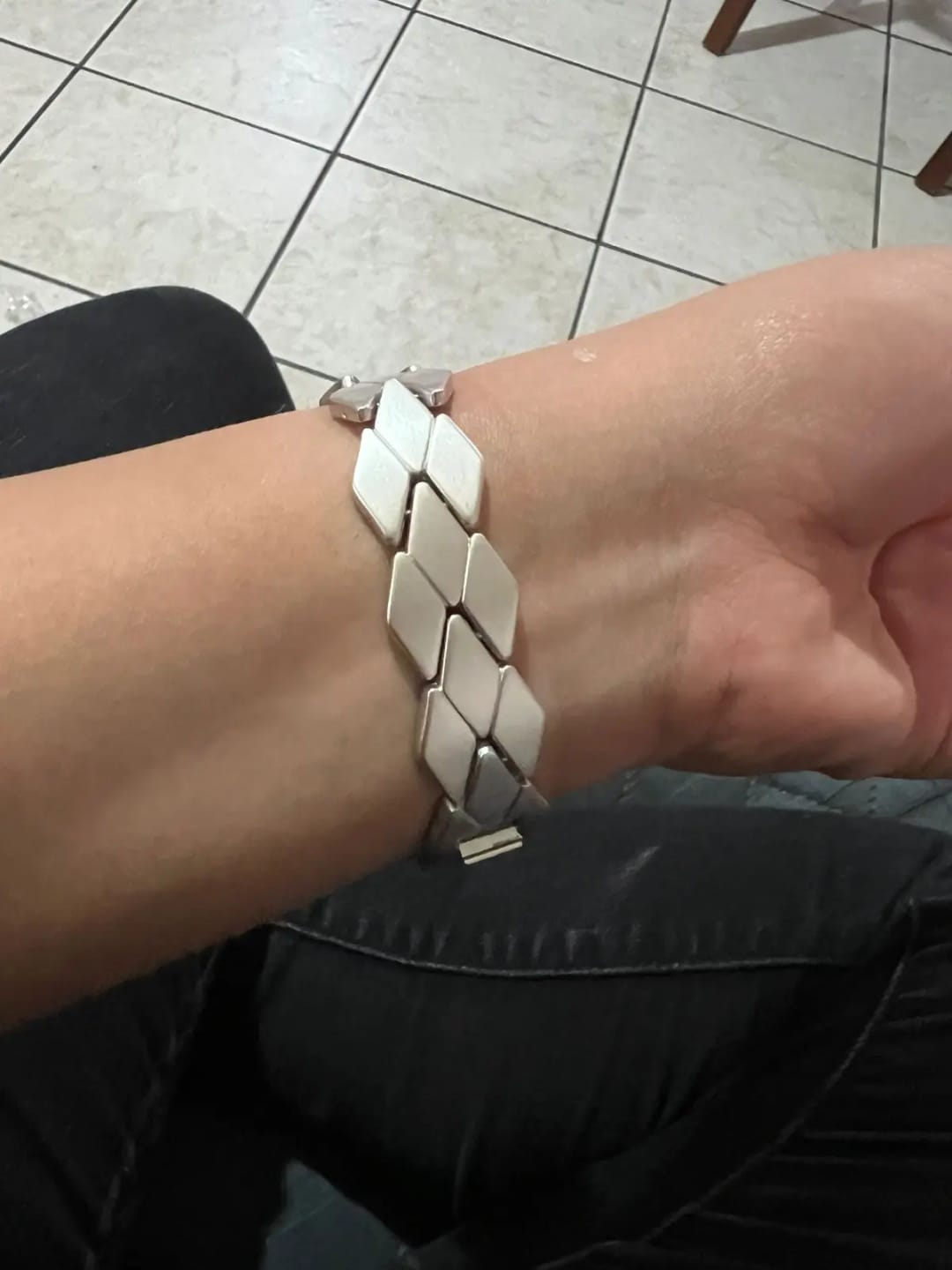 Customer photo review of Apple Watch Stainless Steel Band - Sleek Luxury Strap