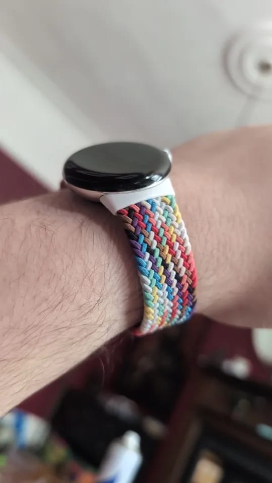 Customer photo review of Google Pixel Nylon Strap - Stylish, Durable, Versatile Band