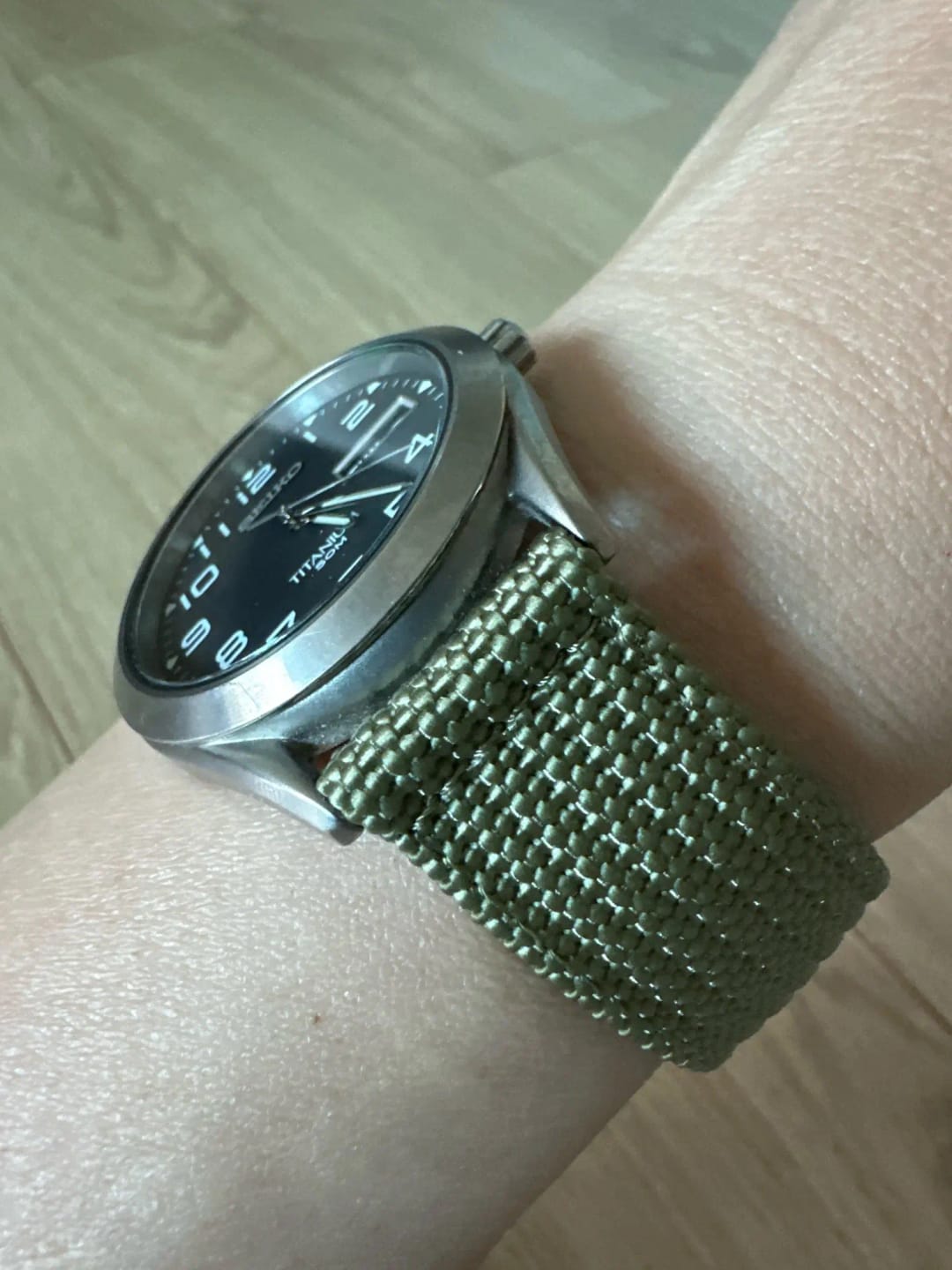 Customer photo review of Huawei Nylon Watch Band - Durable, Comfortable, Stylish
