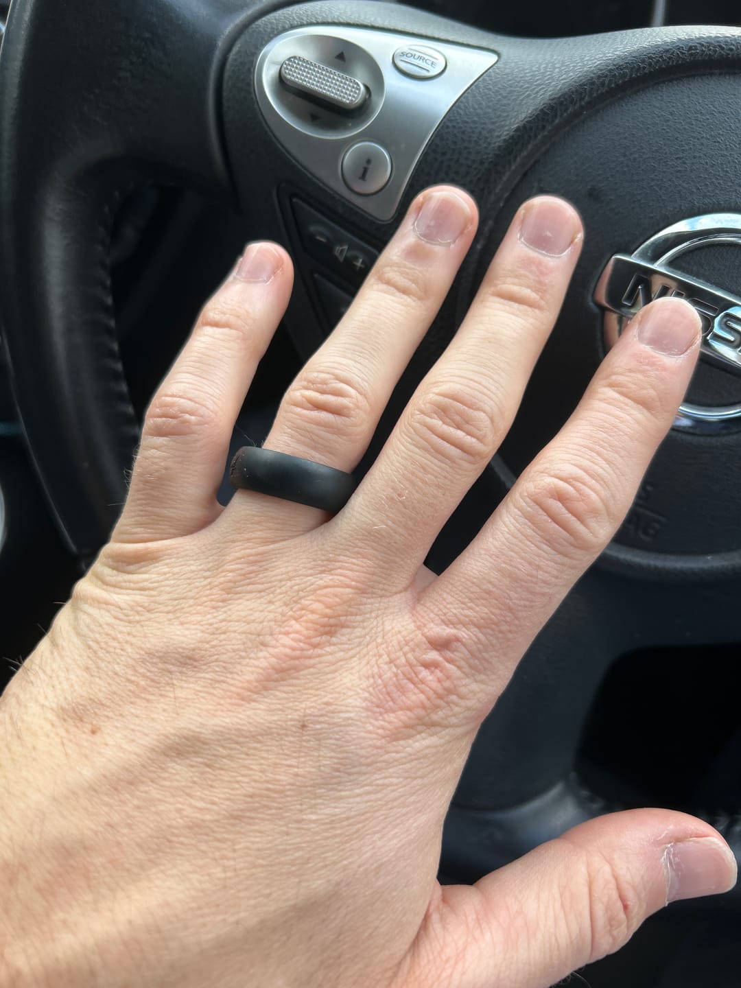 Customer photo review of botthms Black Active Silicone Ring