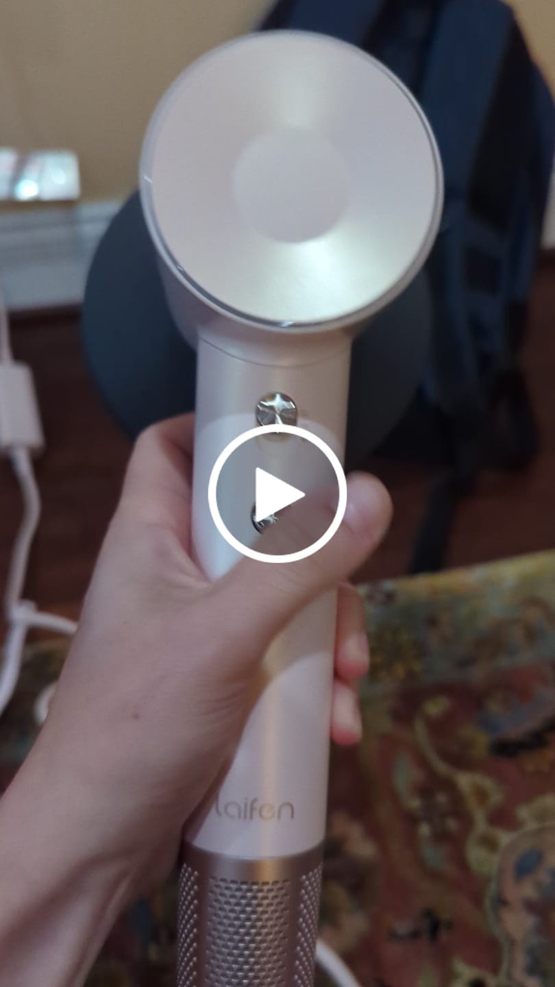 Customer video review of Laifen SE · High-speed hair dryer