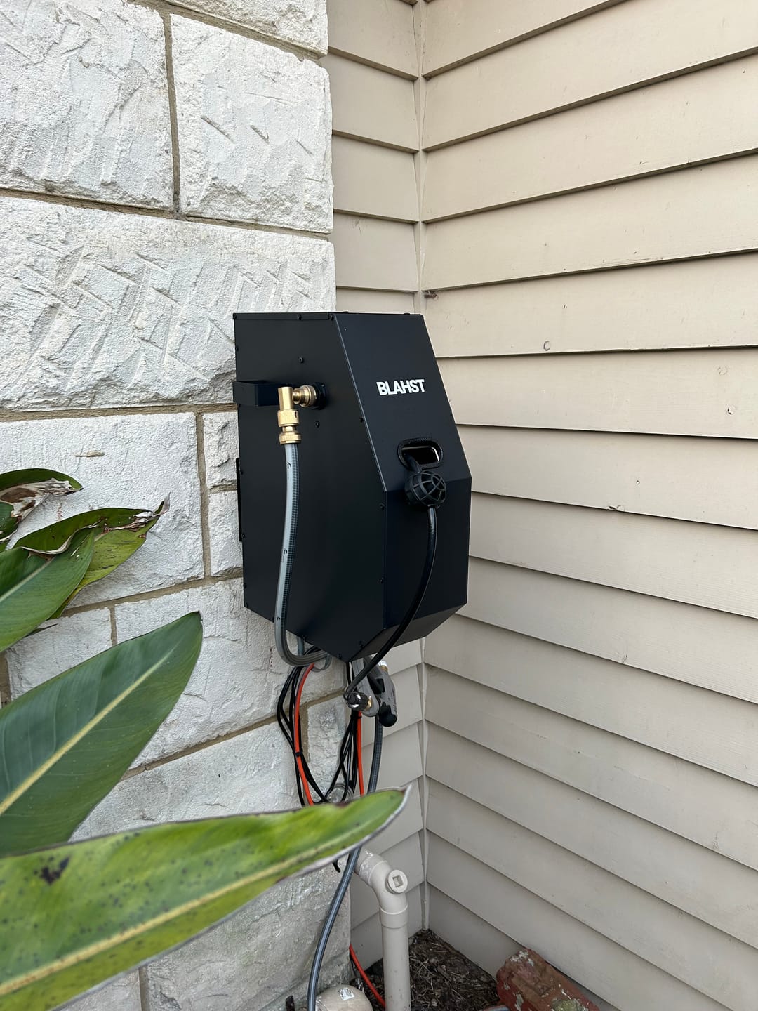 Customer photo review of R18 Wall-Mounted Pressure Washer