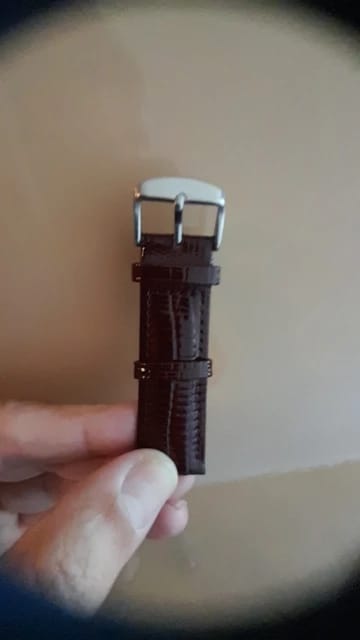 Customer photo review of Huawei Leather Strap - Embossed Classic Design Band