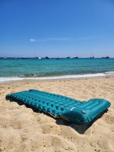 Avis photo d'un client sur MATELAS GONFLABLE COZIYA