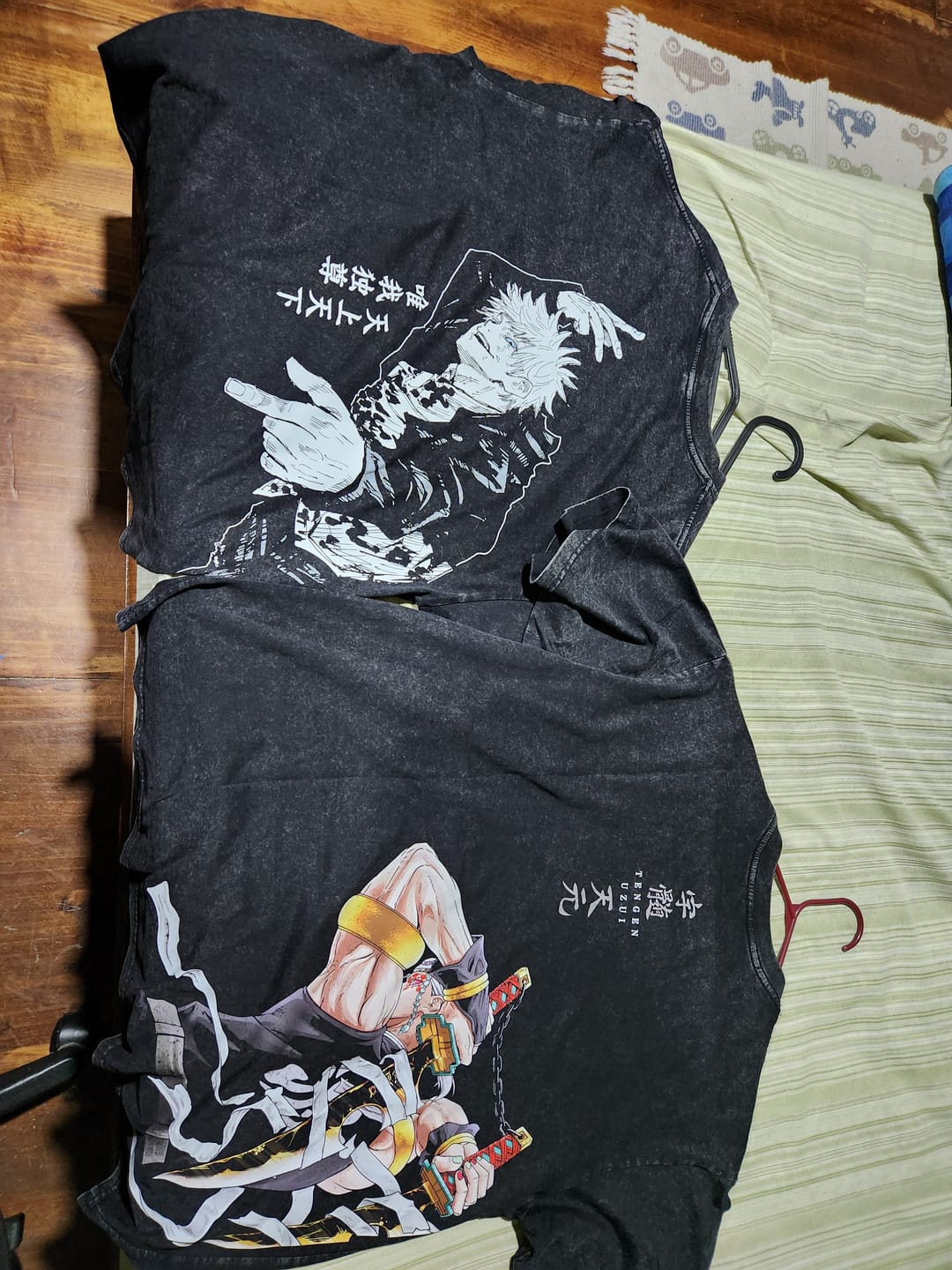 Customer photo review of Camisa Satoru Gojo ACID WASH - Jujutsu Kaisen