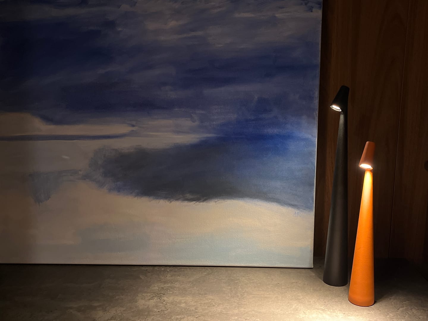Customer photo review of Kalem™ Sculpting Table Lamp
