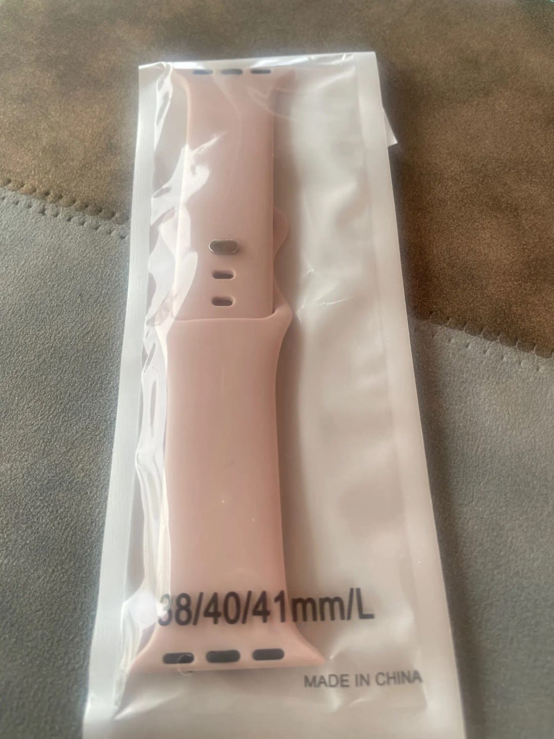 Customer photo review of Apple Watch Silicone Band - Soft Waterproof Flexible Strap