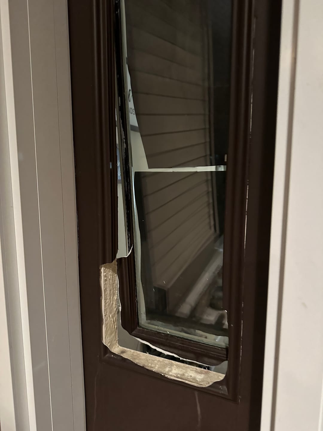 Customer photo review of Clear 1 Lite Glass and Frame Kit (Half Sidelite)