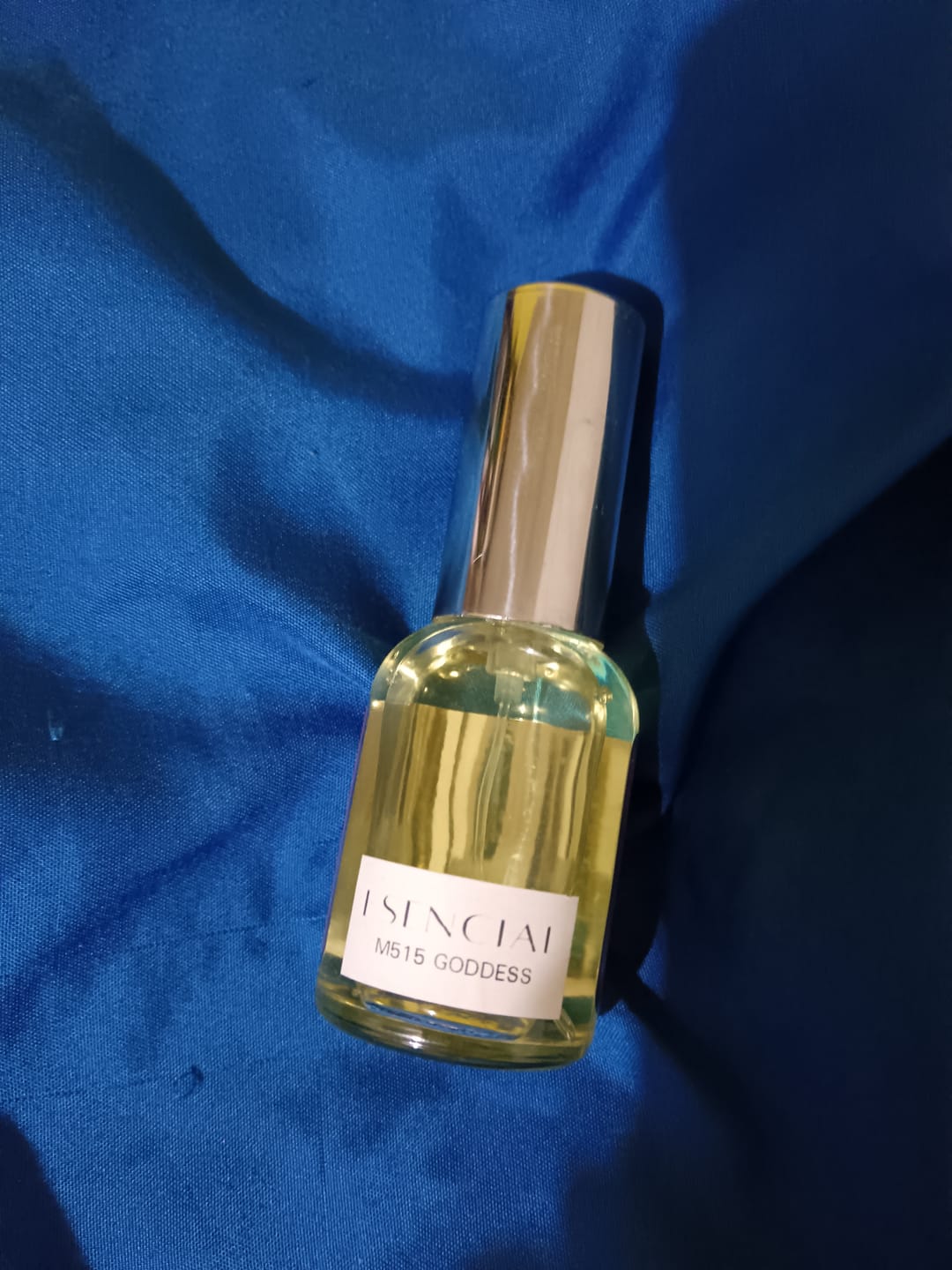 Customer photo review of M515 Inspirado en: Goddess - Burberry
