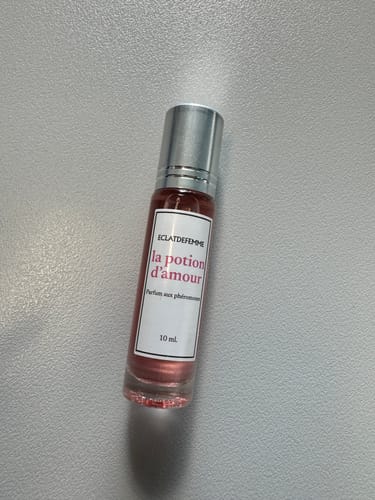 Customer photo review of Elixir Aux Phéromones.