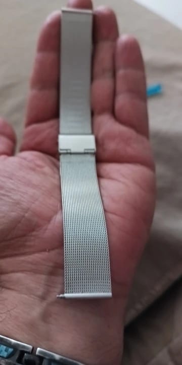 Customer photo review of Huawei Milanese Stainless Steel Band - Comfortable and Sleek