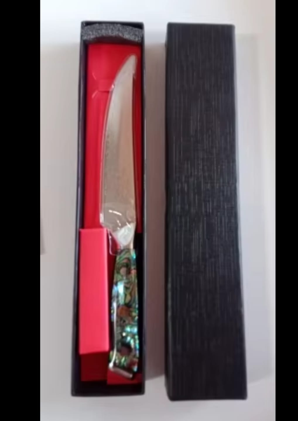 Customer photo review of Hikari (光) - Japanese Damascus 6 inch Utility Knife