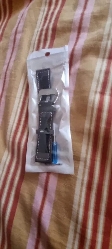 Customer photo review of Samsung Galaxy Watch Leather Band - Classic Genuine Design