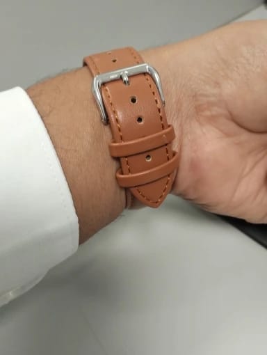 Customer photo review of Huawei Leather Watch Band - Premium Stylish Design
