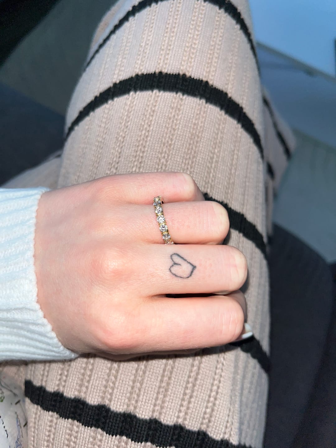 Customer photo review of Estella Ring | 18K vergoldet