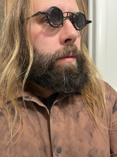 Customer photo review of Rigards - RG0105TI (Antique Black) + Sun Clip (Black | Grey Gradient)