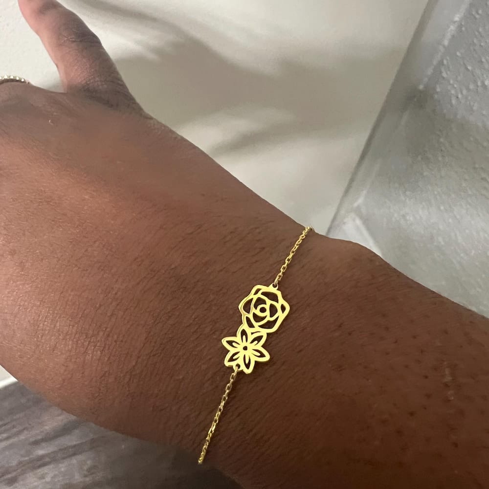 Customer photo review of Personalized Birth Flower Bracelet