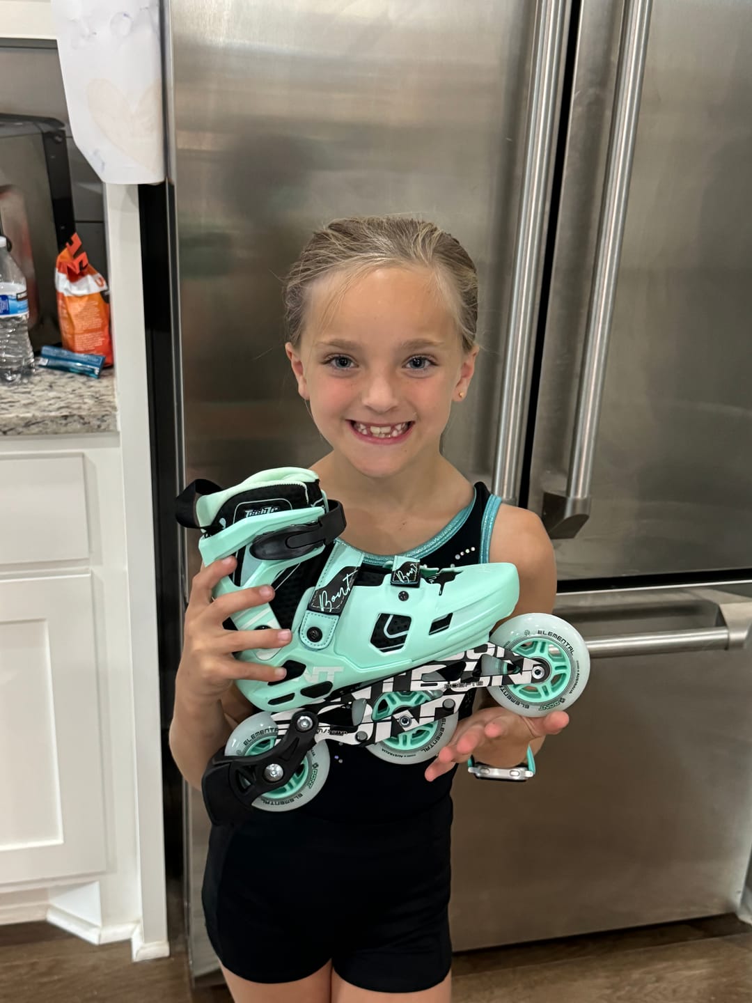 Customer photo review of Scoot Kids Inline Skates