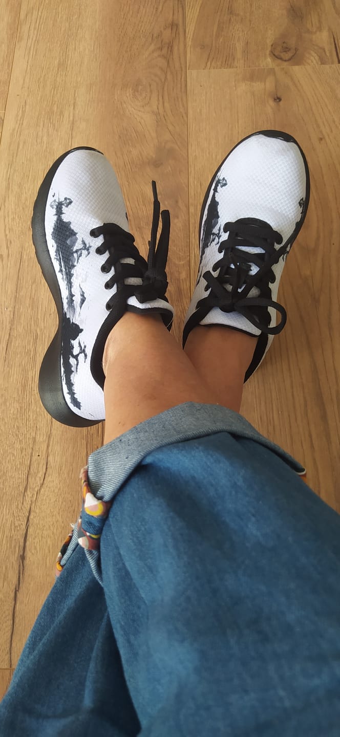 Customer photo review of Sneakers Yozakura