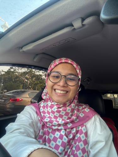 Customer photo review of Monogram Square (Pink)