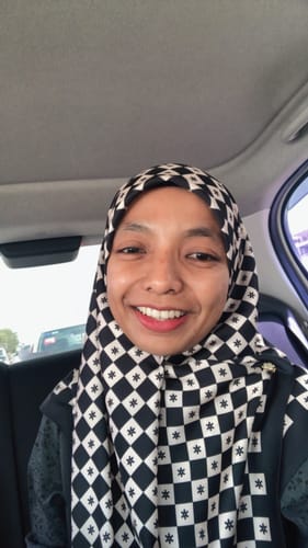Customer photo review of Monogram Square (Black)
