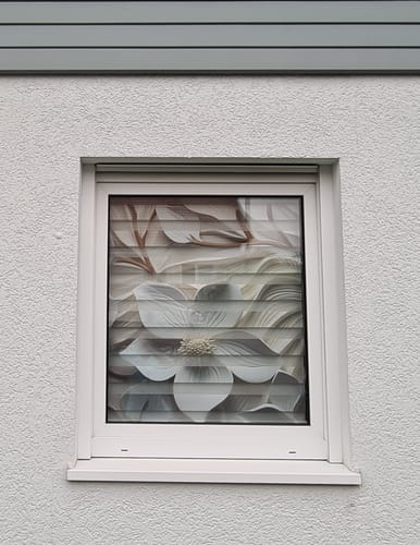 Customer photo review of Foto Klemmfix Doppelrollo "3D Blumenmuster"