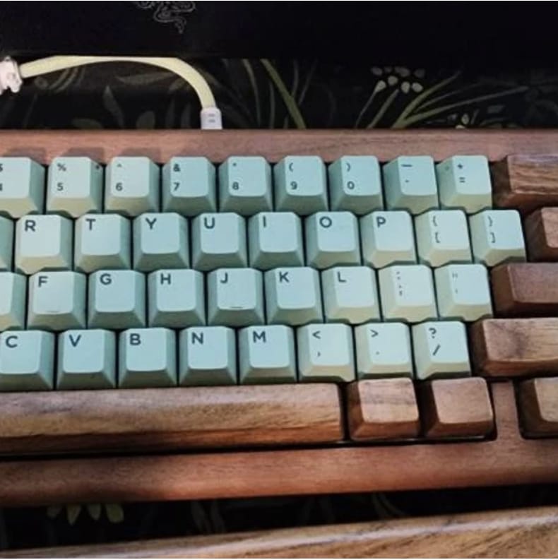 Customer photo review of American Black Walnut Keyboard Keycaps
