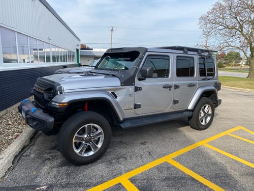 Customer photo review of For 2018-2024 Jeep Wrangler JL 2.5" Front and Rear Leveling Lift Kit