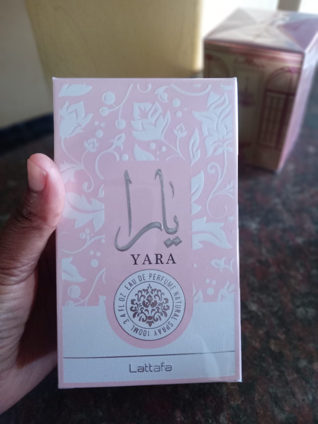 Customer photo review of Yara lattafa 100ml Eau de Parfum