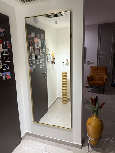 Customer photo review of דלת מראה להסתרת ארון חשמל