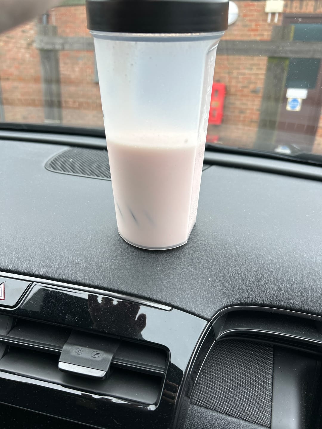 Customer photo review of CollaSlim Meal Replacement Shake With Collagen Protein