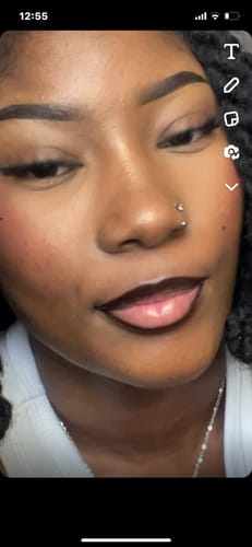 Customer photo review of Piercing Julia