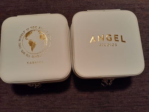 Customer photo review of Cabrini Jewelry Case
