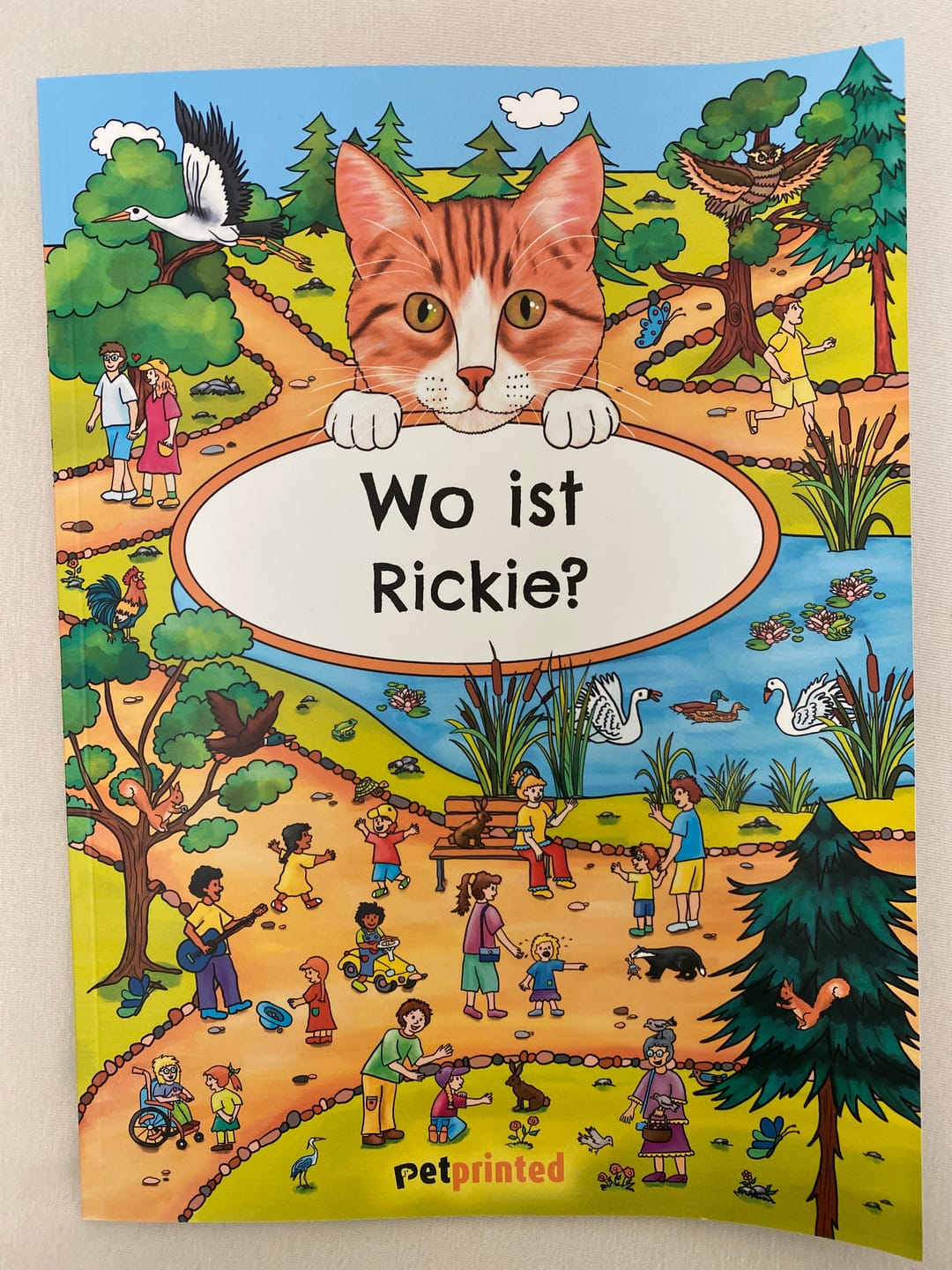 Customer photo review of Wo bist du? - Personalisiertes Katzen-Wimmelbuch