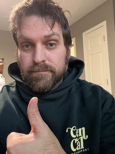 Customer photo review of "California" Hoodie