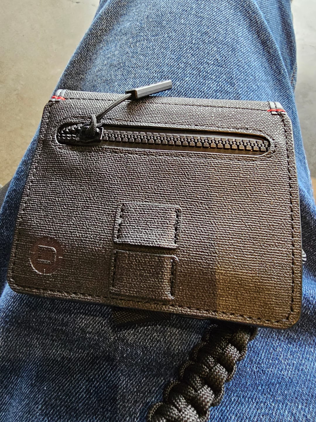 Customer photo review of P01 PIONEER™ TRAVEL WALLET