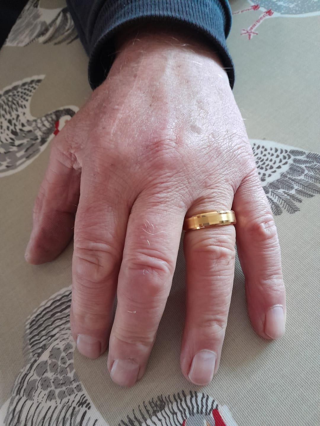 Customer photo review of Gold Brushed 6mm Wonder Ring