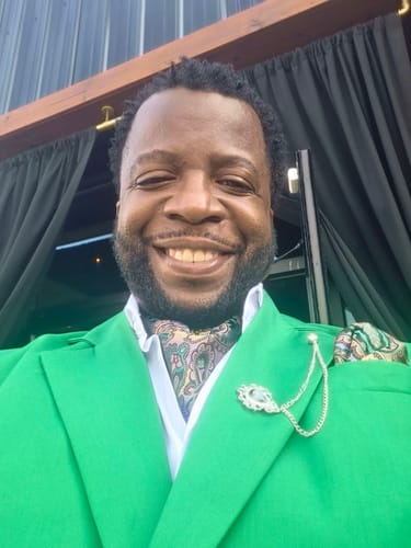 Customer photo review of Green Pink Paisley Silk Ascot Cravat Pocket Square Cufflinks Set