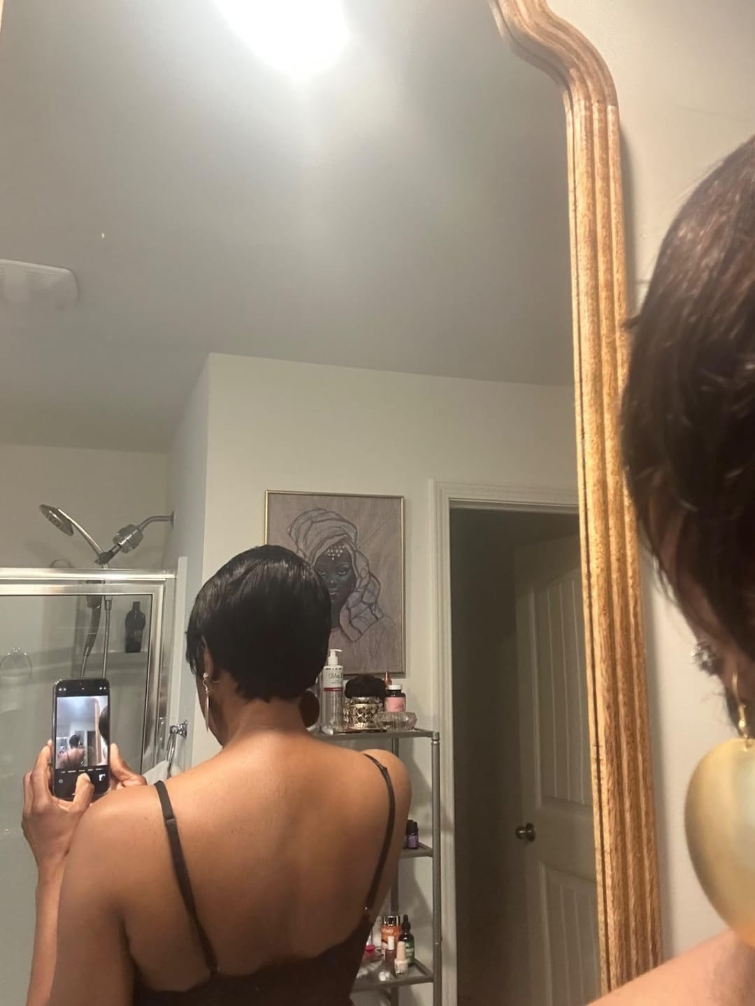 Customer photo review of Luvwin Classic Pixie Cut Style Wig With Layered Bangs For Black Women